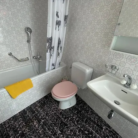 Muralto-locarno: Collina Apt. 32 Muralto